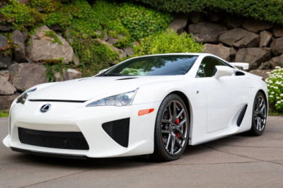 This Lexus LFA With 'High Miles' Is Still Ridiculously Expensive
