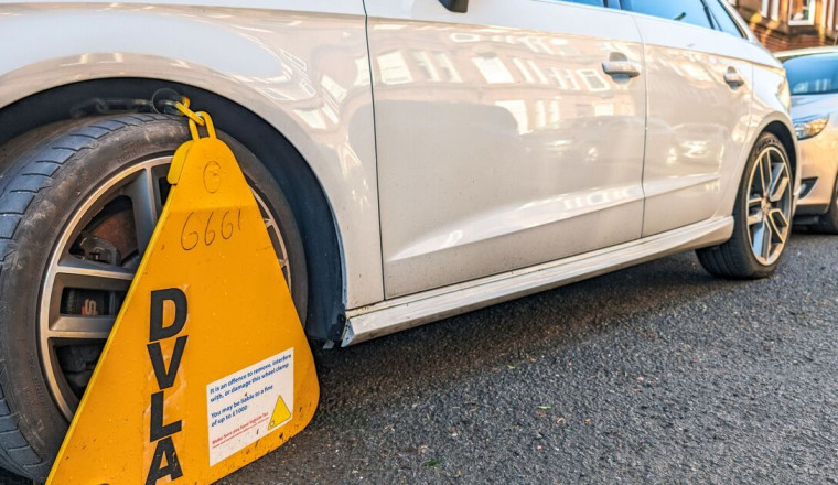 DVLA urges drivers to set up vital alert to avoid being fined