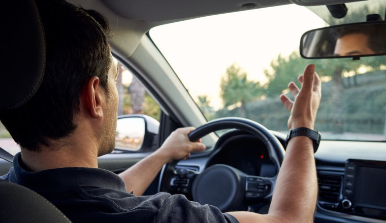 Shocking number of Brits 'cannot identify foreign road signs when driving'