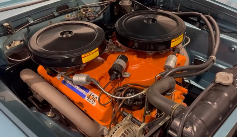 What Makes A HEMI Different From A Max Wedge?