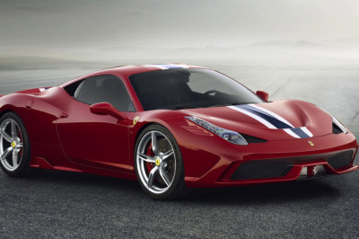 Ferrari 458 Review: The Iconic Italian Mid-Engine V8 Sports Car