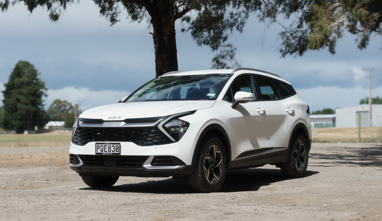 Kia Performance in 2025: Financials, Sales, Top and Bottom Models, and Market Trends