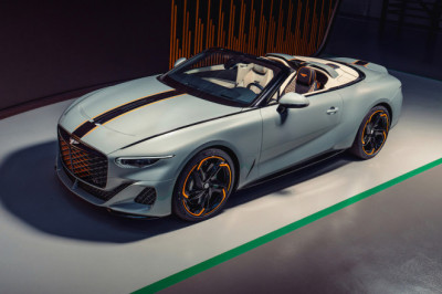 One plus One: First Batur Convertible produced by Mulliner