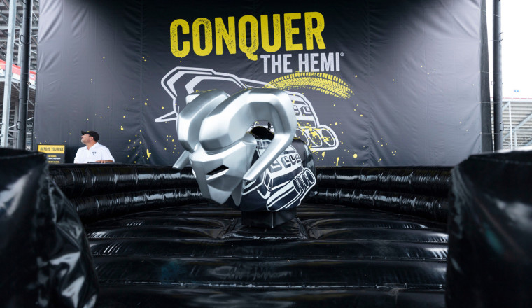 Ram's Bucking Hemi Mechanical Bull Ride Stolen From Roadkill Nights Event [Update: Ram CEO 'This Is Bull****']