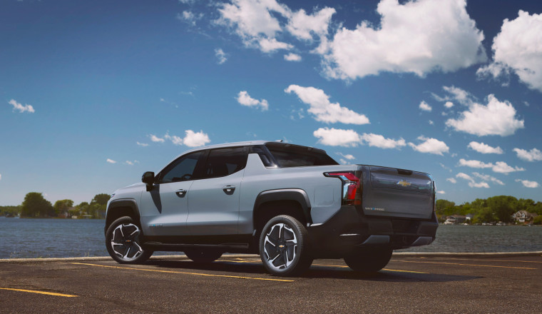 Your Second EV Should Have A Much Smaller Battery And The Auto Industry Will Thank You