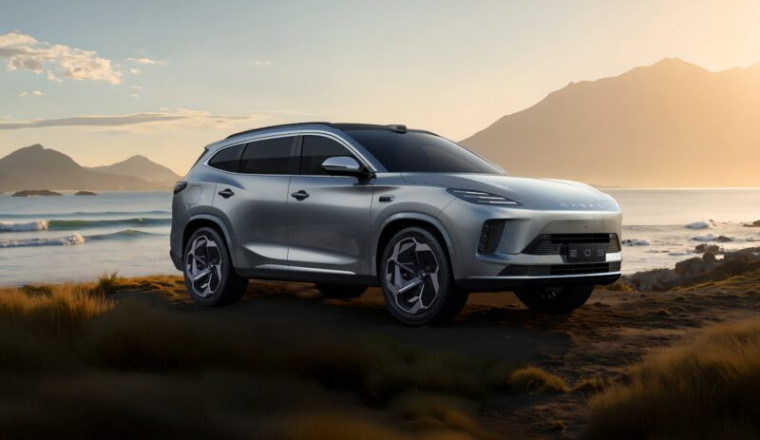 2025 Exeed Exlantix E05 Review: Stylish Hybrid Electric SUV with Advanced Technology