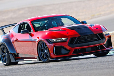 2026 Shelby Super Snake-R Review: Ultimate Mustang-Based Track Beast with 850+ Horsepower