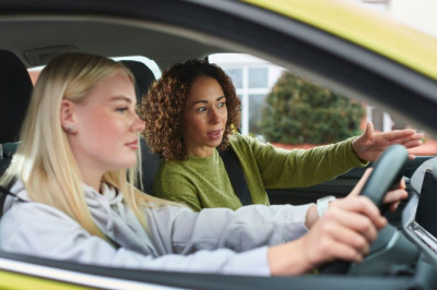 Important new questions being added to driver theory test this autumn