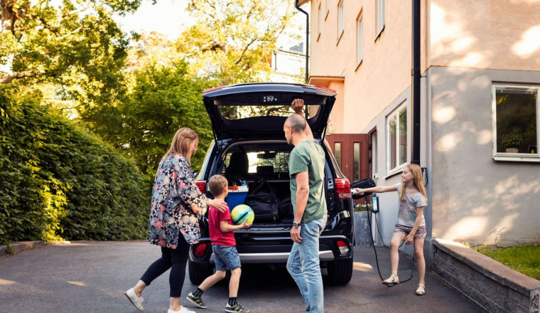 Is it an offence to park on someone's drive? Everything you need to know