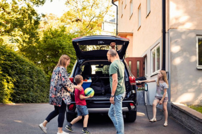 Is it an offence to park on someone's drive? Everything you need to know