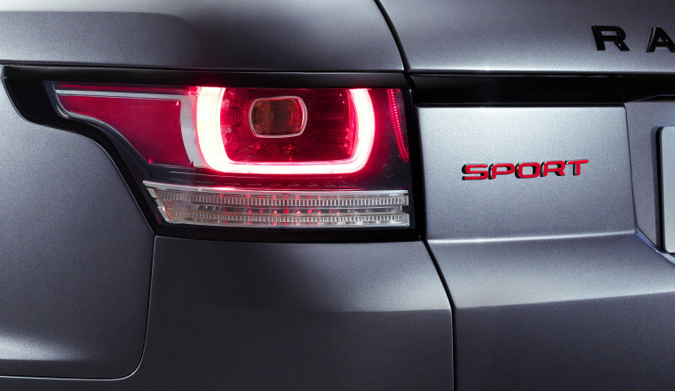 Land Rover Recalling Flagship SUVs As Suspension Arms May Decide To Freelance