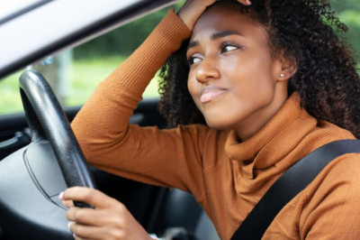 Motorists risk £200 fine and 6 points for behaviour commonly seen at traffic lights