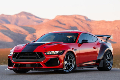 Shelby transforms Dark Horse into Super Snake-R