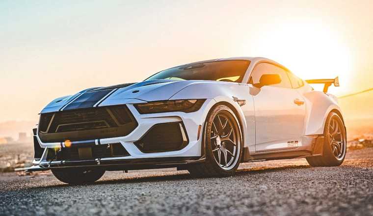 The New Shelby Super Snake-R Is a Mustang Dark Horse On Steroids