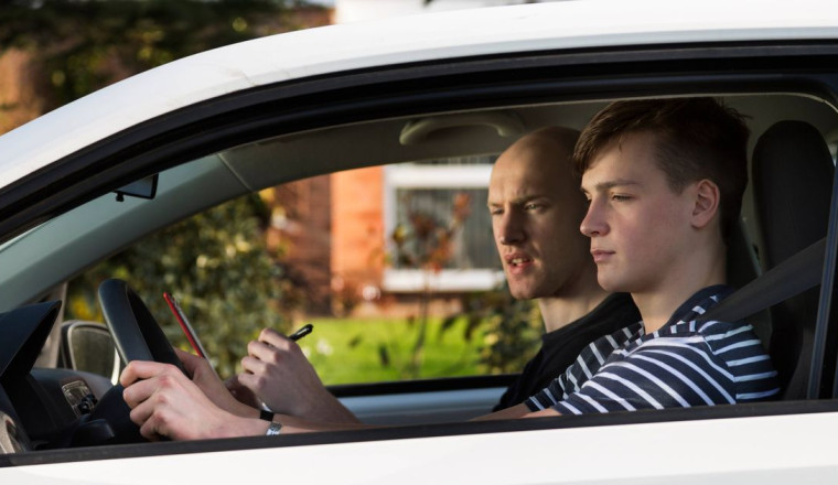 Tricky new questions learner drivers will need to answer in theory test