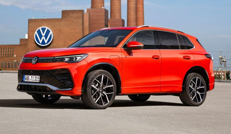 2025 Volkswagen Tiguan Review: Redesigned Compact SUV with Advanced Tech and Performance