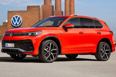 2025 Volkswagen Tiguan Review: Redesigned Compact SUV with Advanced Tech and Performance