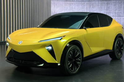 Acura RSX Prototype Is A Close Look At The Sporty Electric SUV That Will Be Made In Ohio Starting Next Year