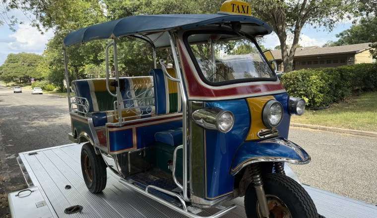 At $6,999, How Could You Possibly Duck This Jaunty 1967 Tuk Tuk?