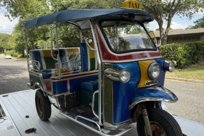 At $6,999, How Could You Possibly Duck This Jaunty 1967 Tuk Tuk?