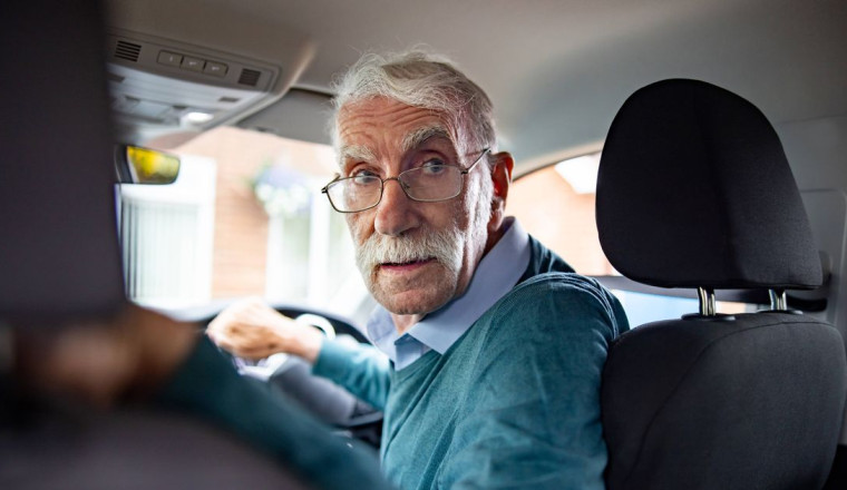 DVLA could fine you hundreds over simple driving licence issue
