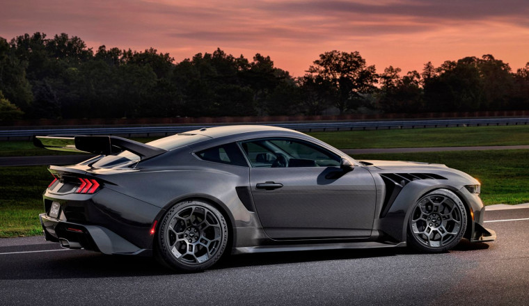 Laguna Seca debut for Mustang GTD Liquid Carbon