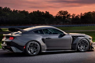 Laguna Seca debut for Mustang GTD Liquid Carbon