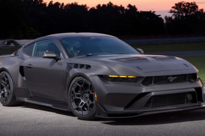 The Latest Mustang GTD Ditches Paint for Pure Carbon