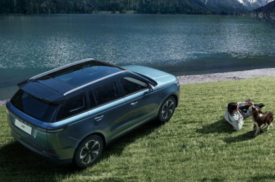 2025 Jaecoo E5 Review: A Rugged Yet Refined Plug-in SUV Challenger