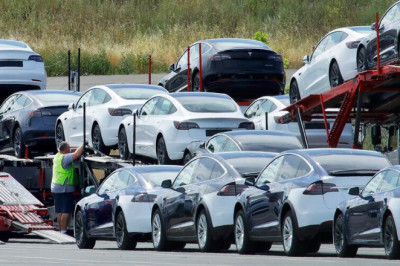 Are Electric Vehicles Dead in the US? A Closer Look at the Market in 2025