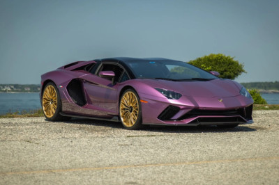 FOR SALE: 2022 Lamborghini Aventador LP780-4 Ultimae Roadster