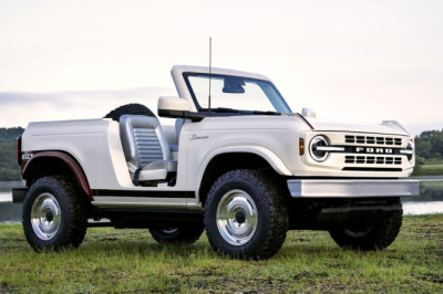 Ford Bronco Roadster Concept Unveiled As Tribute To Stripped-Back Original