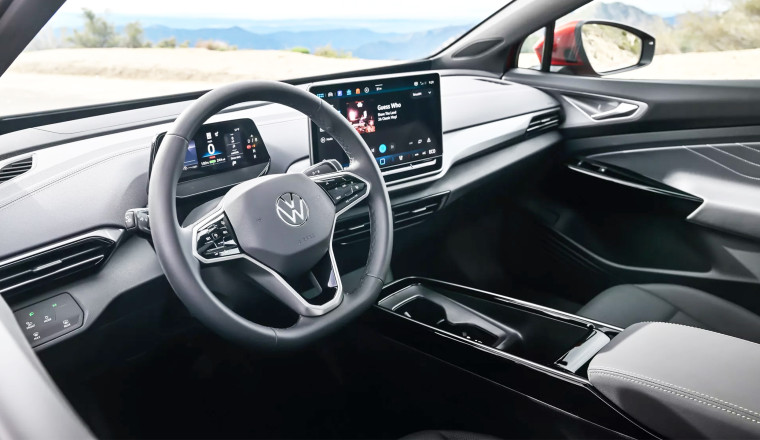VW Drivers Say They’re Terrified Of Touching Their Steering Wheels, So They’re Suing