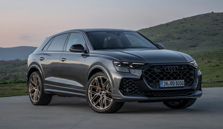 2025 Audi Q8 Review: Bold Luxury Meets Technological Excellence