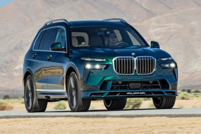 2025 BMW X7 Review: The Pinnacle of Luxury Full-Size SUVs