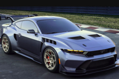 2025 Ford Mustang Review: American Muscle Reinvented with Modern Power