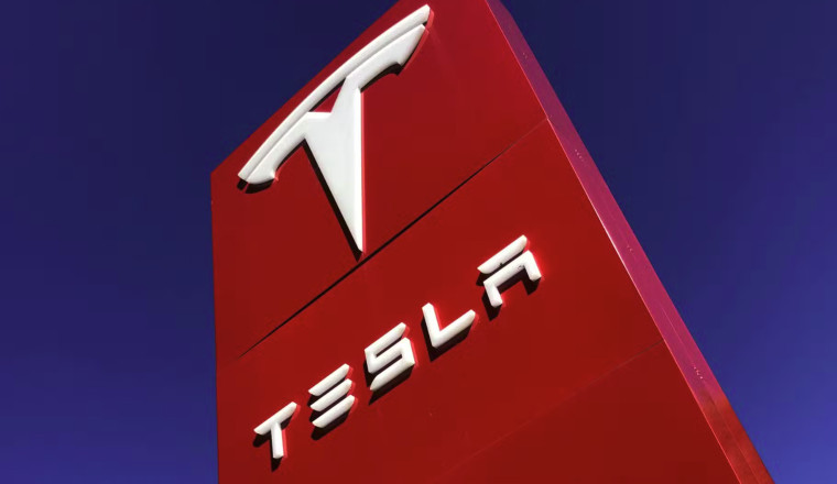 Tesla is facing a steep decline in the UK, marking a dramatic shift for a brand once seen as the driving force behind Britain’s electric vehicle revolution.