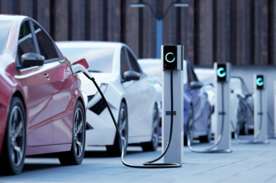Labour has made complete dog's dinner of its new EVs plan - no wonder nobody's buying them