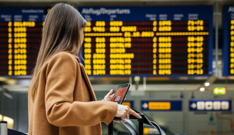 People Are Waiting To Buy Plane Tickets Until The Last Minute As Economic Uncertainty Abounds