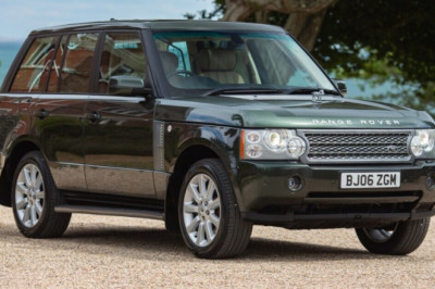 Queen's iconic Range Rover tipped to sell for eye-watering price tag this weekend