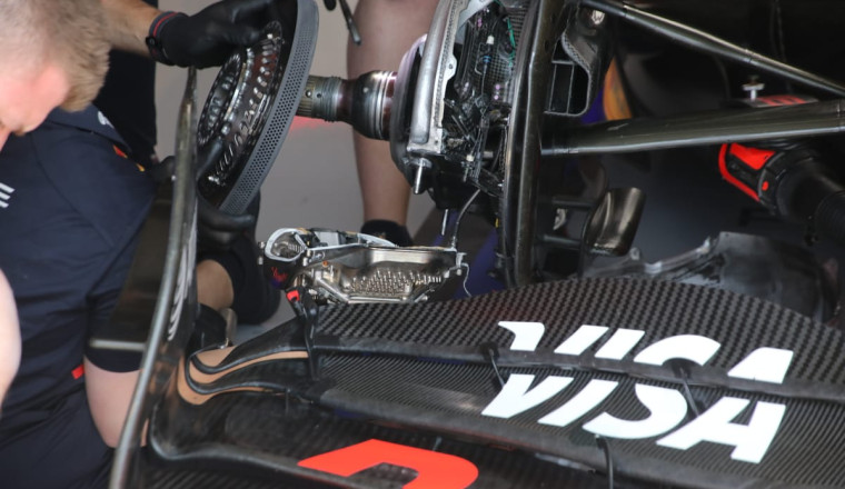 The two big tech war obsessions of F1 2025