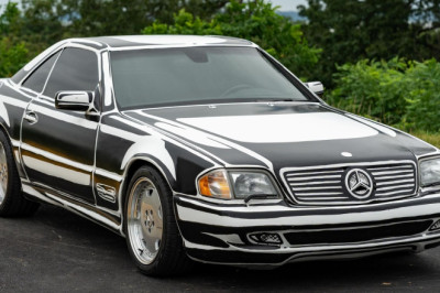 This Mercedes-Benz SL500 Is Only Sketchy In The Good Way
