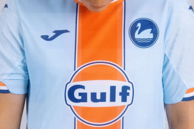 Random: Welsh Football Team Introduces Motorsport-Inspired Gulf Livery Shirt
