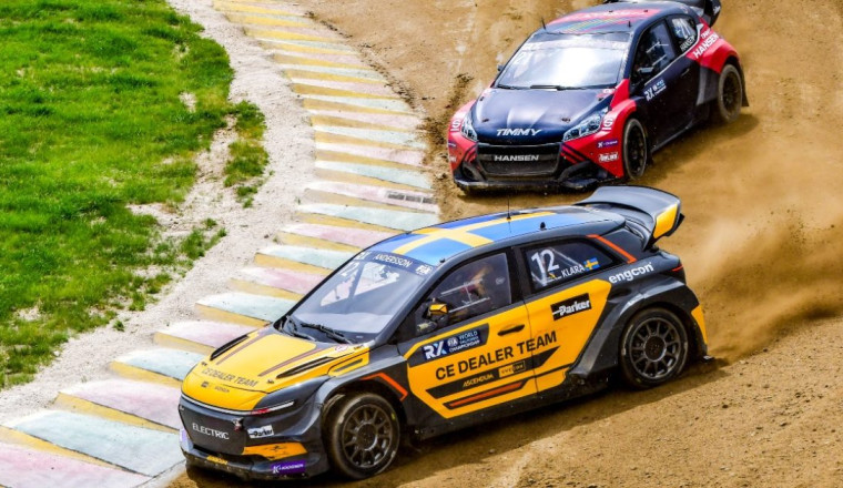 Rival team keeps Hansen Motorsport on track in Finland