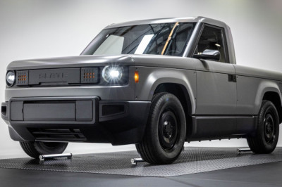 2025 Slate Truck Review: Bold Electric Pickup Built for Work and Adventure