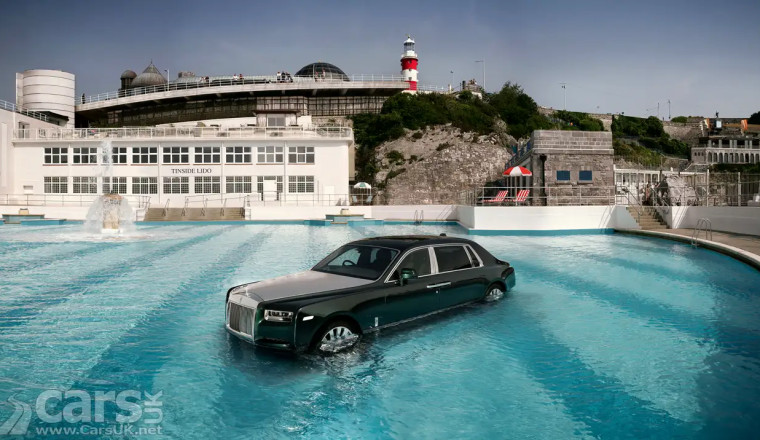 Rolls-Royce Phantom gets DUMPED in a swimming pool – because Keith Moon did (he probably didn’t)