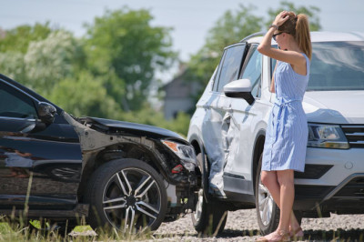 Why you shouldn't apologise at the scene of a road collision: Fifth of drivers don't know how to react after a crash - here are the steps
