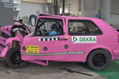 Old VW Golf Meets Modern Crash Test: Proof of How Far Car Safety Has Come