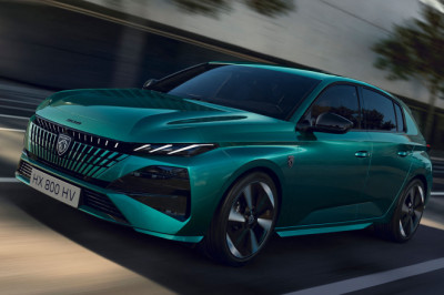 Peugeot 308 gets fresh look and EV range boost