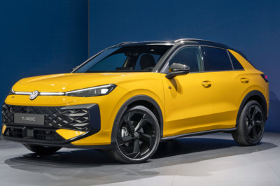 2025 Volkswagen T-Roc has sportier styling and hybrid engines